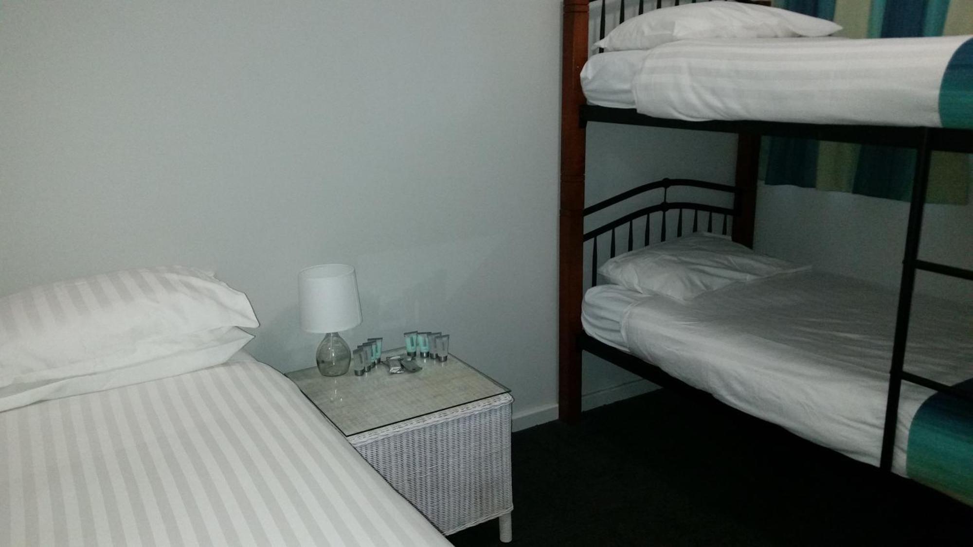 Centrebreak Beach Stay Green Head Стая снимка